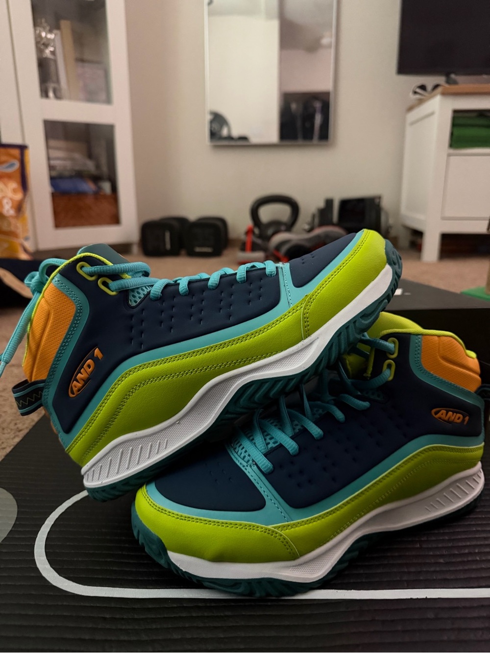 AND1 Mid-Top Basketball Shoes Neon Green Blue Orange Men’s Size 8 NWT